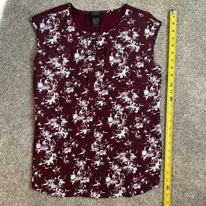 Ann Taylor Maroon White Floral Sleeveless Blouse Mixed Media Small
